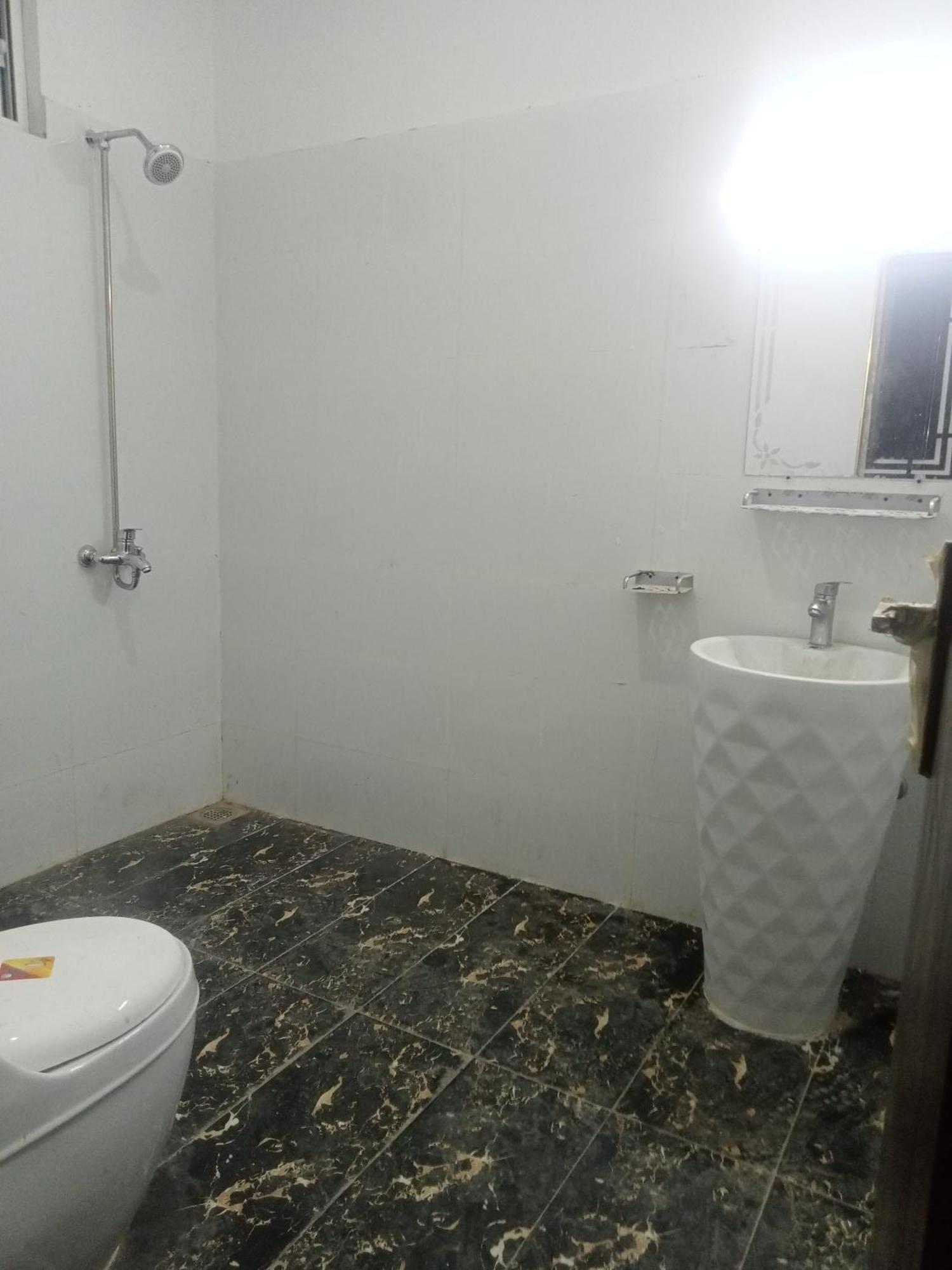 Ryazm Guest House 라왈핀디 외부 사진