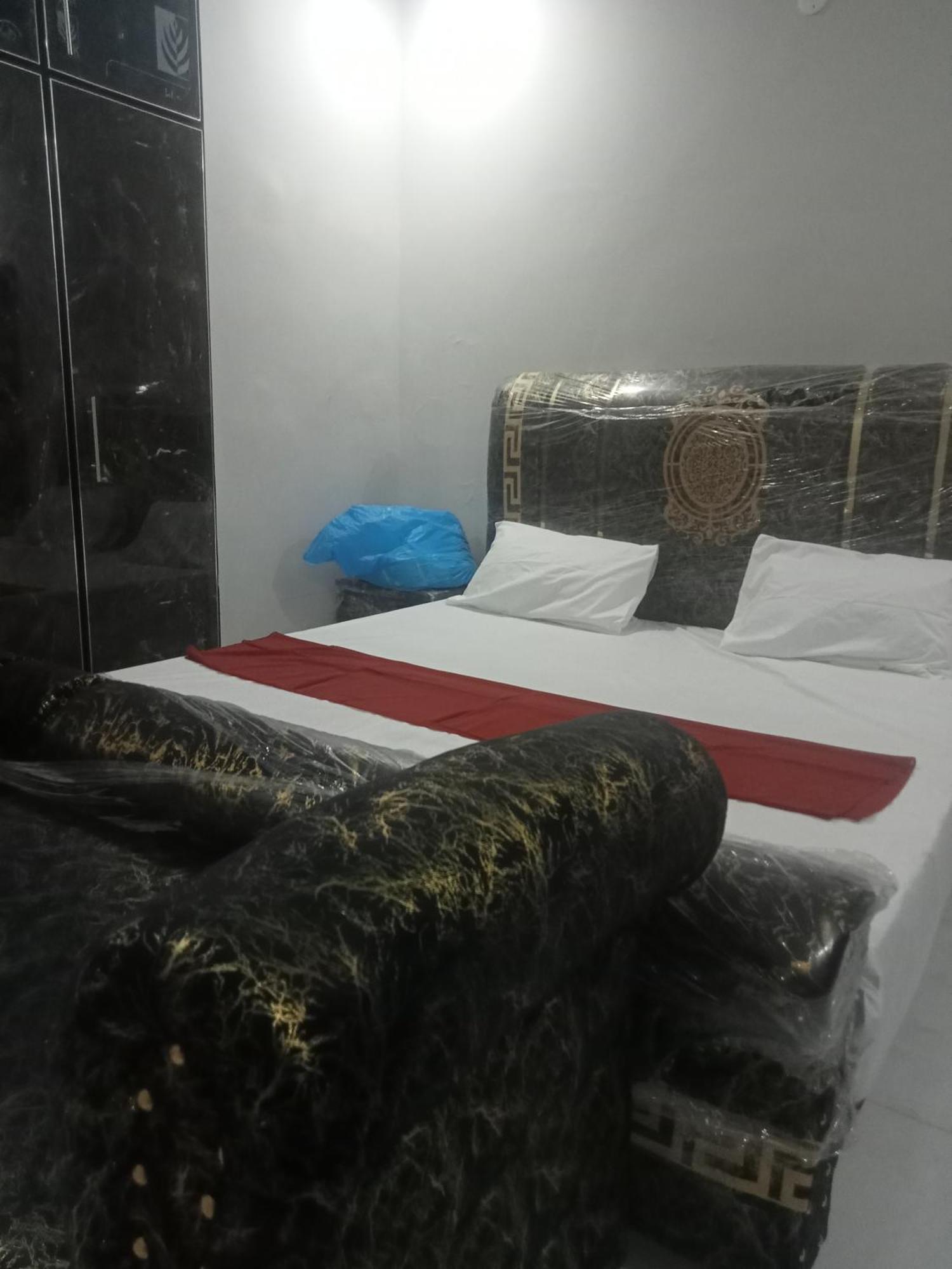 Ryazm Guest House 라왈핀디 외부 사진