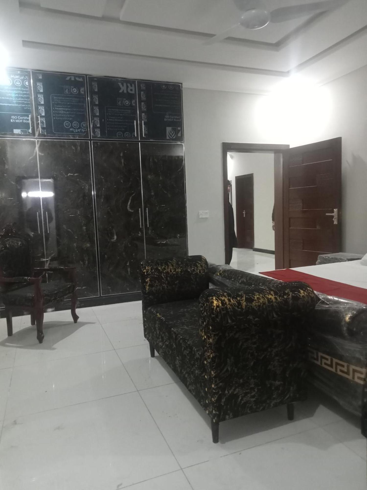 Ryazm Guest House 라왈핀디 외부 사진