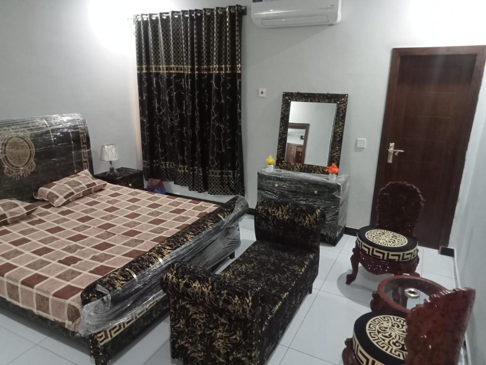 Ryazm Guest House 라왈핀디 외부 사진