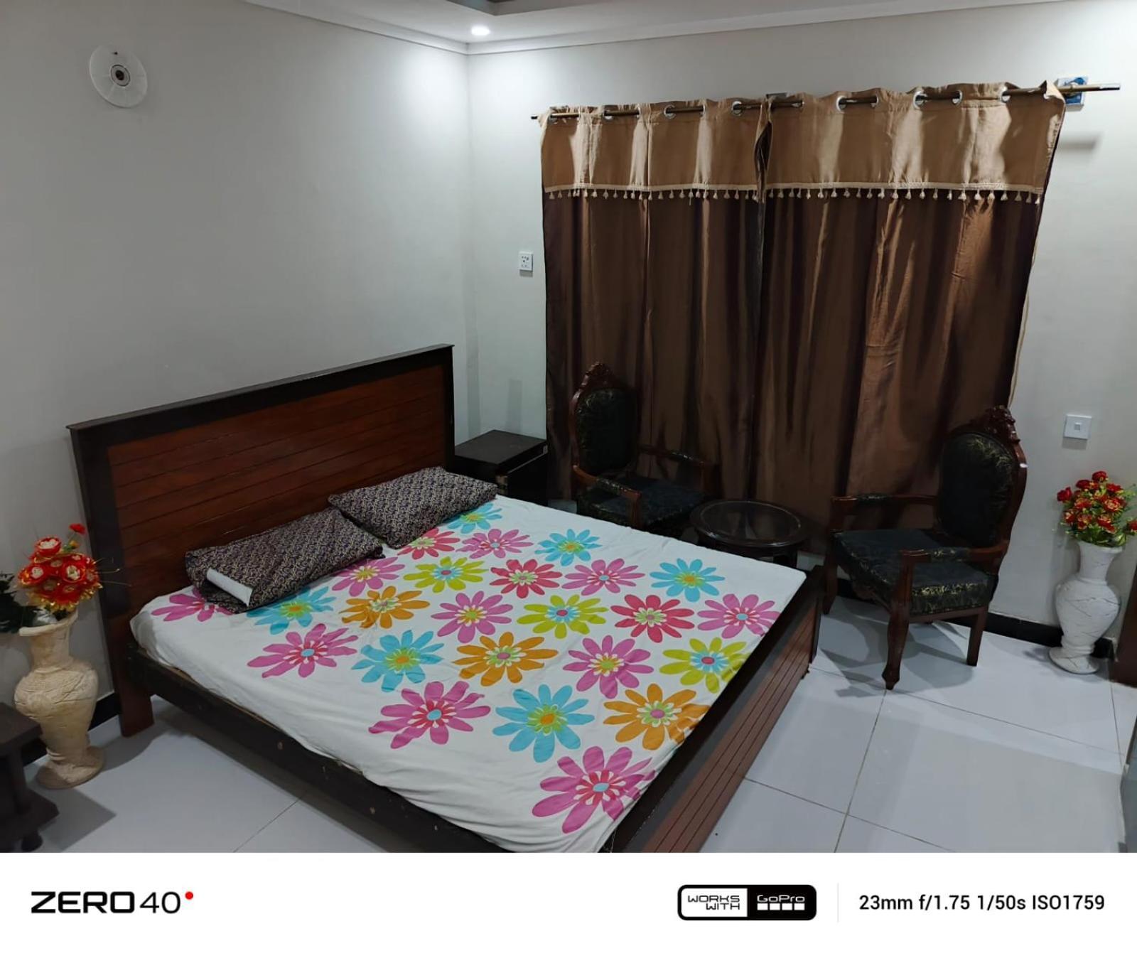 Ryazm Guest House 라왈핀디 외부 사진
